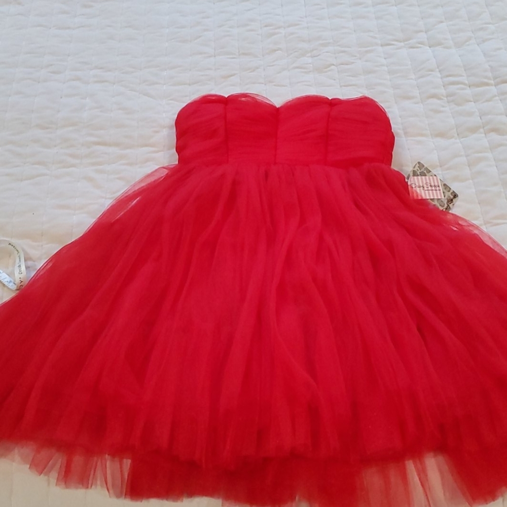 Red dess